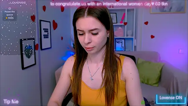 flora ri online show from 03-10-25, 10:26