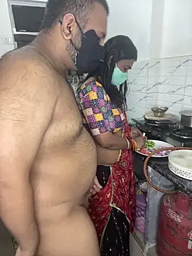 Snapshot of YourSuperTanya chatting on 02-18-26, 06:04 YourSuperTanya online show from 02-18-26, 06:04