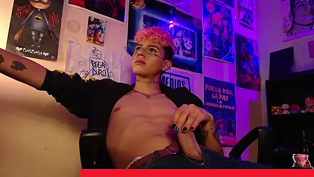 Mickey Magic online show from 11-16-25, 03:56