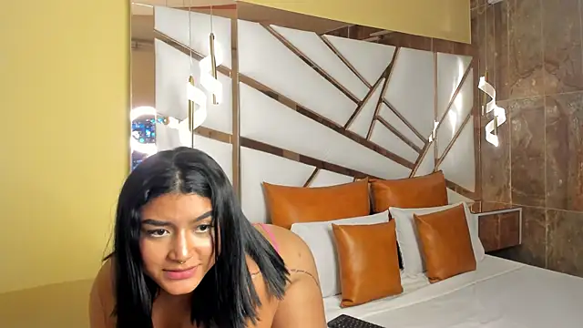 Camila Mason online show from 02-23-25, 05:56