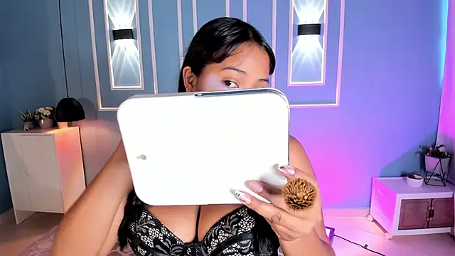 Snapshot of isabella_zc chatting on 06-15-26, 12:51 isabella zc online show from 06-15-26, 12:51