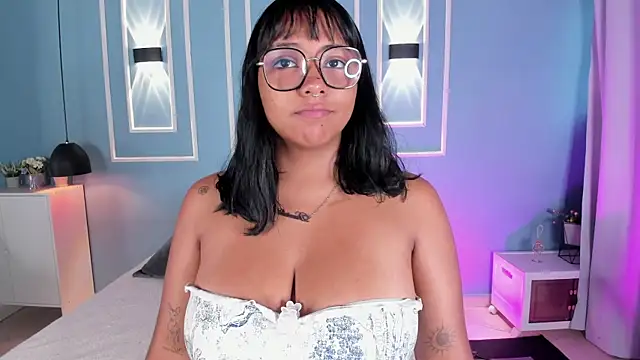 Snapshot of isabella_zc chatting on 07-26-26, 11:50 isabella zc online show from 07-26-26, 11:50