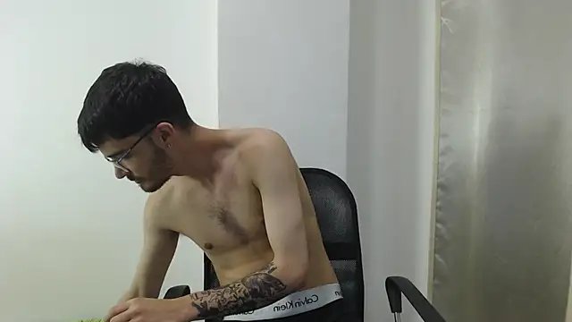 Aleex Miller online show from 09-13-25, 08:36