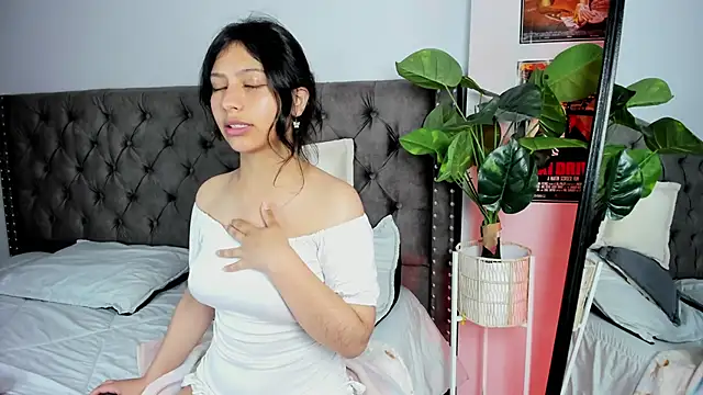 Savannah Cameron online show from 02-26-25, 06:32