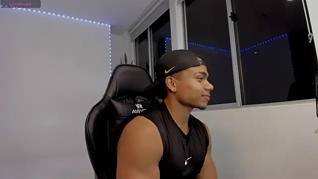 XavierColeman online show from 04-30-26, 01:23