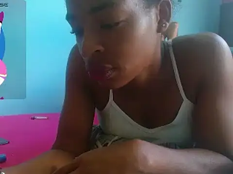 Snapshot of Biancalopez-02 chatting on 03-19-25, 05:06 Biancalopez-02 online show from 03-19-25, 05:06