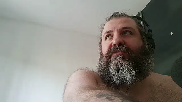 Snapshot of catullo14 chatting on 07-02-26, 03:29 catullo14 online show from 07-02-26, 03:29