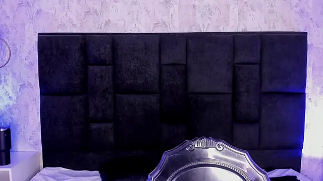 Snapshot of mallory_dietlinde chatting on 03-08-25, 12:09 mallory dietlinde online show from 03-08-25, 12:09