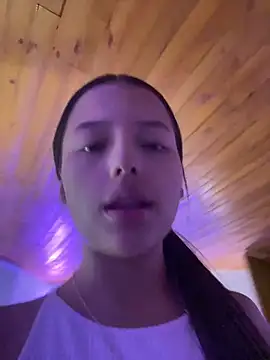Sofia18 pinkk online show from 05-30-26, 12:41