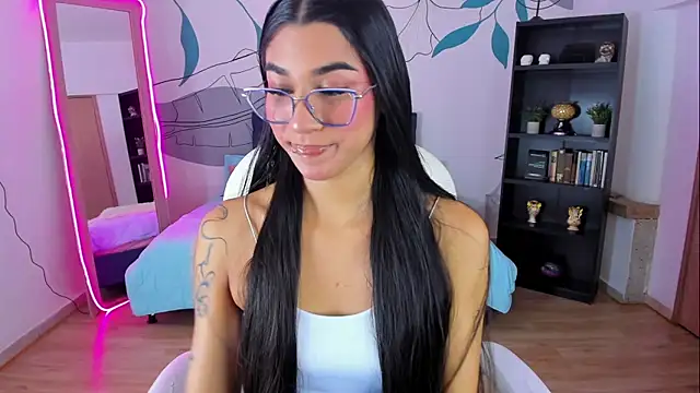 Dana Paula online show from 12-20-25, 11:28