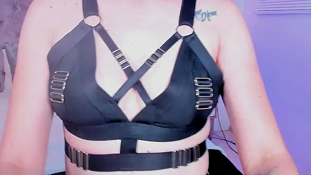 Snapshot of ana_liebert chatting on 01-30-25, 03:08 ana liebert online show from 01-30-25, 03:08