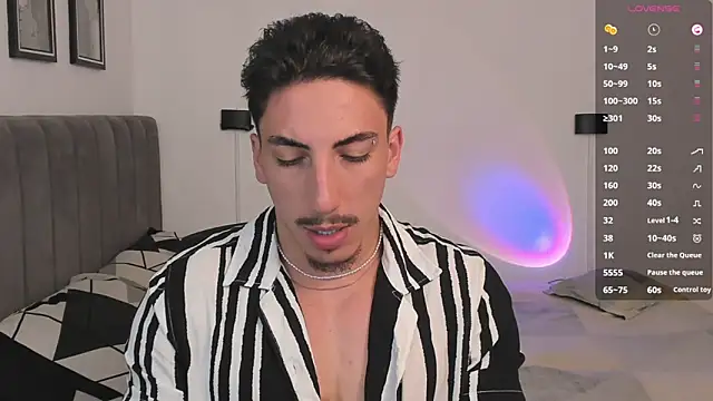 Snapshot of dylanspencer28 chatting on 02-02-25, 08:19 dylanspencer28 online show from 02-02-25, 08:19