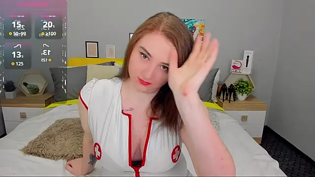 Snapshot of lillyloan4u chatting on 12-15-25, 07:07 lillyloan4u online show from 12-15-25, 07:07