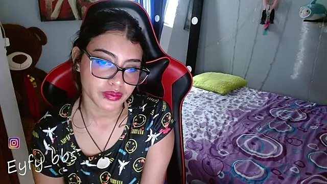 Snapshot of Eyfy_bbs chatting on 02-11-25, 08:52 Eyfy bbs online show from 02-11-25, 08:52