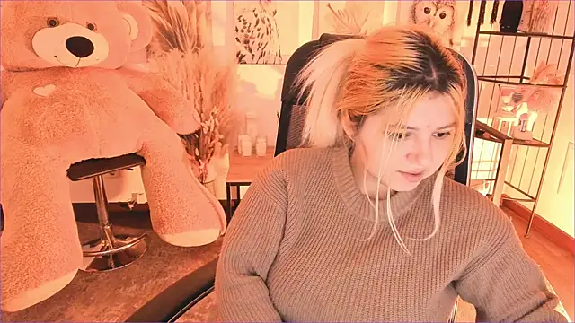 Snapshot of DiaAngell chatting on 01-10-26, 07:26 DiaAngell online show from 01-10-26, 07:26