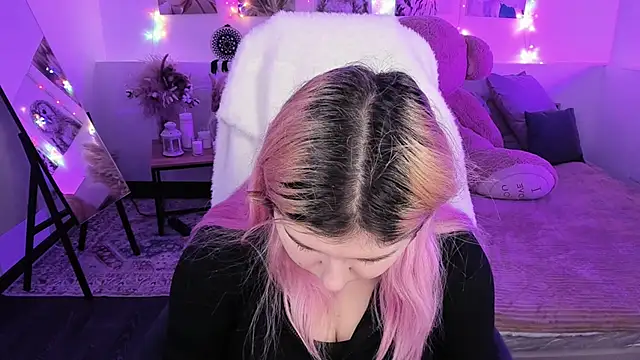 DiaAngell online show from 03-11-26, 08:26