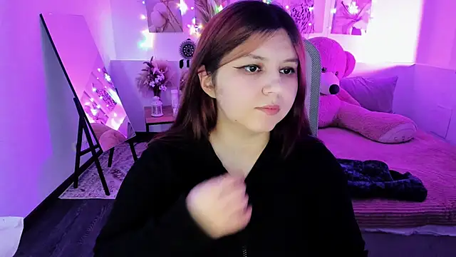 DiaAngell online show from 04-15-26, 07:58