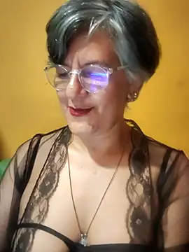 Snapshot of ilonna2025 chatting on 07-02-26, 05:13 ilonna2025 online show from 07-02-26, 05:13