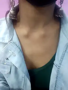 Snapshot of Leoni_G chatting on 01-31-25, 09:16 Leoni G online show from 01-31-25, 09:16