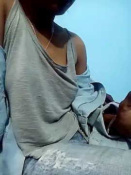 Snapshot of Leoni_G chatting on 02-07-25, 09:16 Leoni G online show from 02-07-25, 09:16