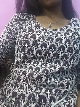 Snapshot of Leoni_G chatting on 02-25-25, 10:37 Leoni G online show from 02-25-25, 10:37