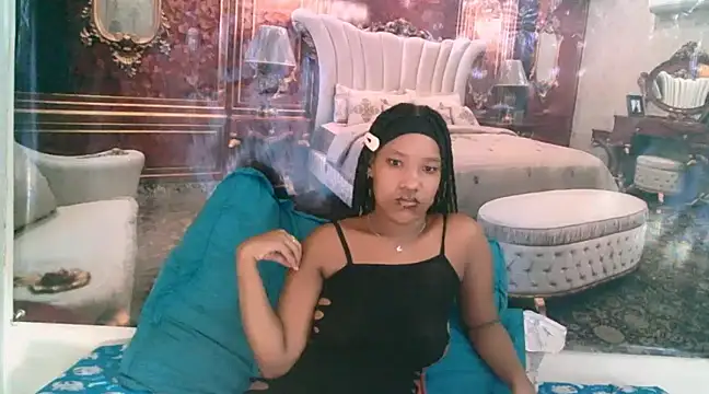 EroticSexyPrada online show from 01-17-25, 11:49