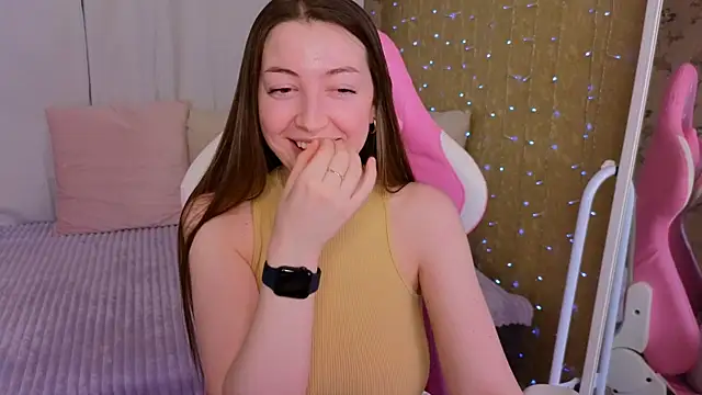 Ann moon   online show from 02-06-25, 08:13