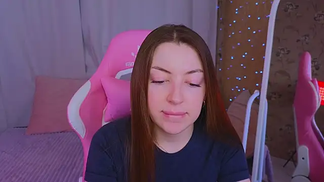 Ann moon   online show from 03-09-25, 12:09