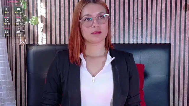 Snapshot of Sophie_new25 chatting on 02-09-26, 12:53 Sophie new25 online show from 02-09-26, 12:53