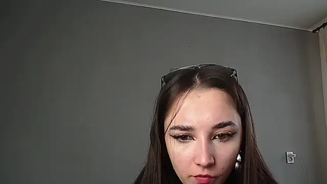 Eva Gloryy online show from 02-27-26, 09:53