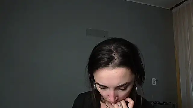 Eva Gloryy online show from 04-06-26, 02:07