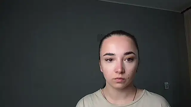 Eva Gloryy online show from 05-14-26, 06:31