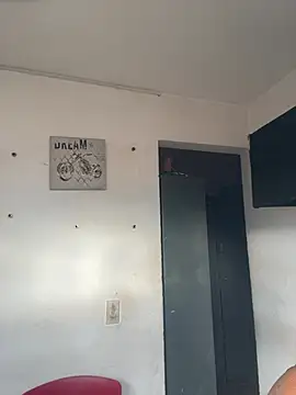 Lili  taylor online show from 04-01-26, 09:34