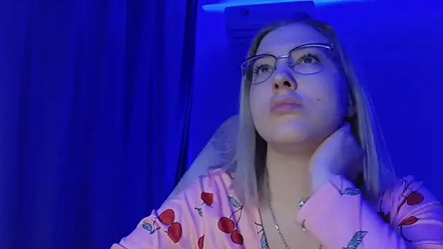 HotBrandyX online show from 01-13-26, 11:15