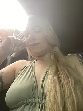 viktoria davis  online show from 07-11-26, 09:27