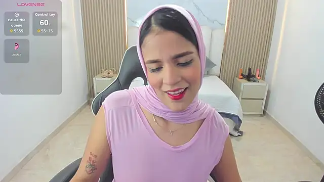 Zulema hamdi online show from 04-10-26, 11:59