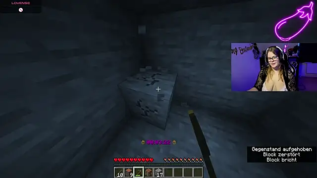 Snapshot of EveBaker04 chatting on 10-05-25, 12:58 EveBaker04 online show from 10-05-25, 12:58