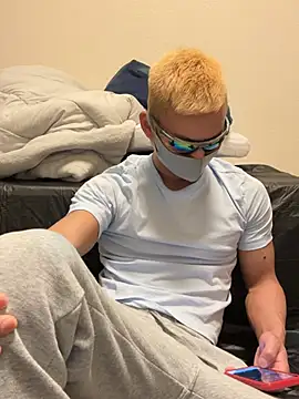 ki--kun online show from 04-26-26, 12:03