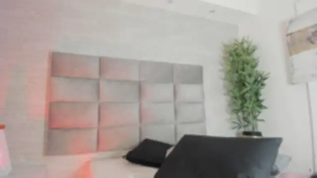 DannaJhonson1 online show from 04-07-26, 07:58