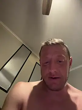 Snapshot of biggzee6 chatting on 02-26-26, 06:34 biggzee6 online show from 02-26-26, 06:34