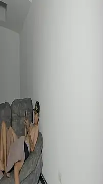 hotlittleones18 online show from 10-25-25, 02:19