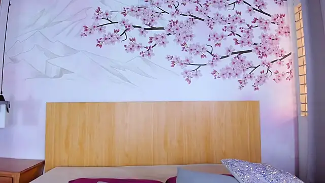 Snapshot of Yasmin_Scott chatting on 09-25-25, 12:20 Yasmin Scott online show from 09-25-25, 12:20