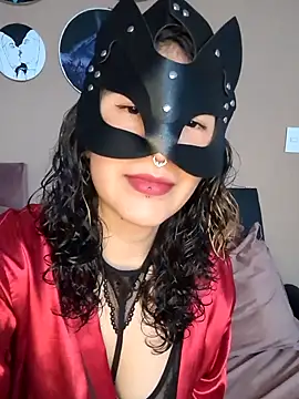 Snapshot of GinnyDelice chatting on 01-20-25, 12:25 GinnyDelice online show from 01-20-25, 12:25