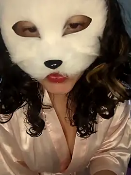 Snapshot of GinnyDelice chatting on 02-08-25, 03:41 GinnyDelice online show from 02-08-25, 03:41