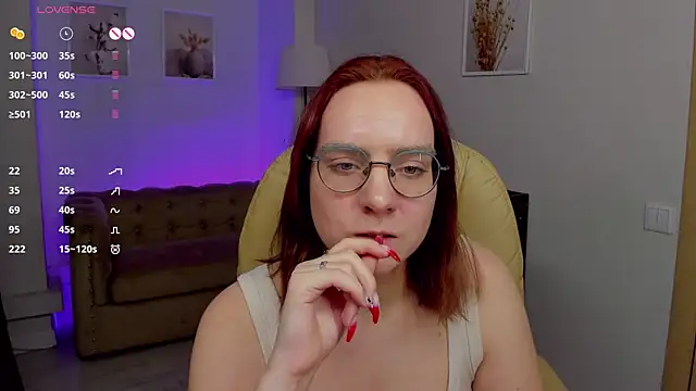 Snapshot of _candy__sweet__ chatting on 02-01-25, 03:39 candy sweet online show from 02-01-25, 03:39