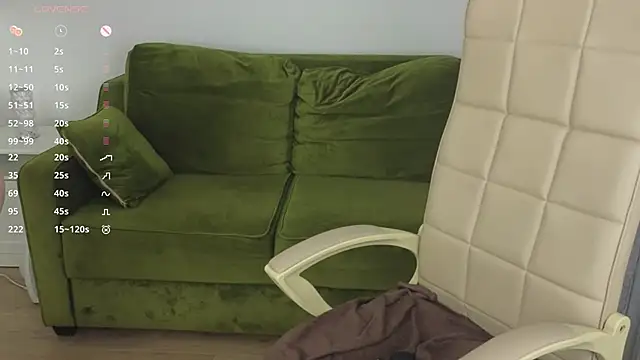 Snapshot of _candy__sweet__ chatting on 02-02-25, 04:54 candy sweet online show from 02-02-25, 04:54