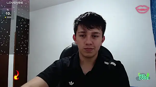 Snapshot of Alan_red chatting on 02-18-25, 01:10 Alan red online show from 02-18-25, 01:10