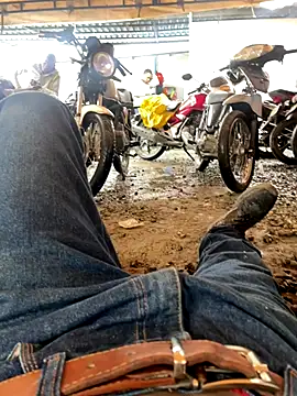 Snapshot of Avila67 chatting on 12-02-25, 01:28 Avila67 online show from 12-02-25, 01:28