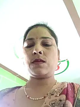 Snapshot of Bina_Bhanot chatting on 03-21-25, 05:54 Bina Bhanot online show from 03-21-25, 05:54