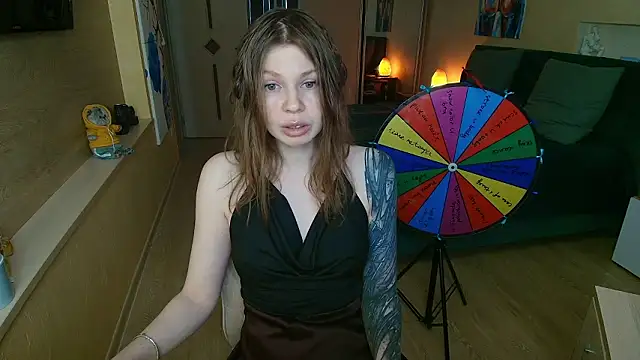 Snapshot of ReginaSparkle chatting on 02-06-26, 05:12 ReginaSparkle online show from 02-06-26, 05:12